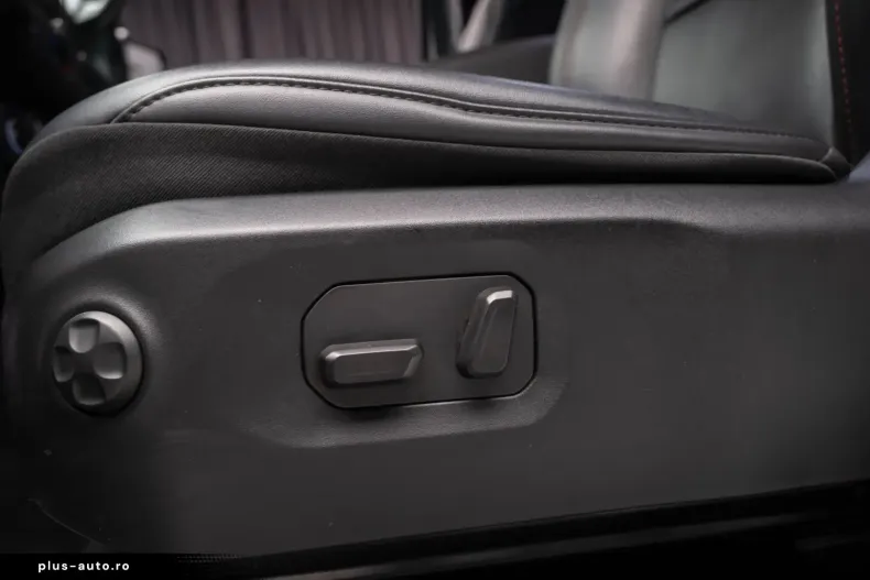 Jeep Wrangler din 2024 cu 44.190 km - oferta JEE192757 - foto 22