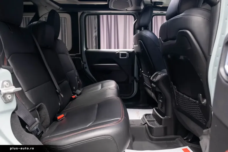 Jeep Wrangler din 2024 cu 44.190 km - oferta JEE192757 - foto 31