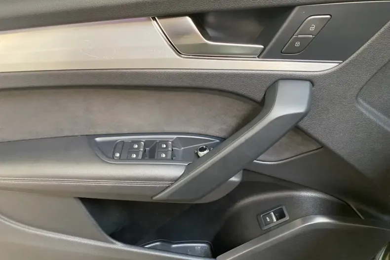 Audi SQ5 din 2023 cu 66.465 km - oferta AUD192761 - foto 8