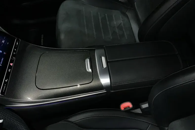 Mercedes-Benz GLC 300 (Clasa GLC) din 2025 cu 14.900 km - oferta MER192768 - foto 10