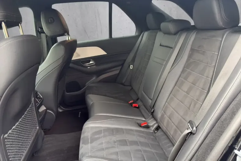 Mercedes-Benz GLE 400 (Clasa GLE) din 2022 cu 66.900 km - oferta MER192769 - foto 9