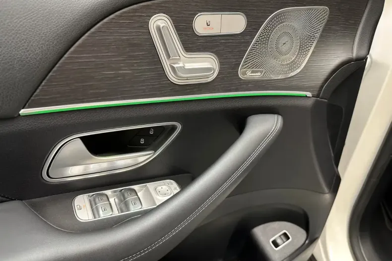 Mercedes-Benz GLE 400 (Clasa GLE) din 2022 cu 86.000 km - oferta MER192773 - foto 14