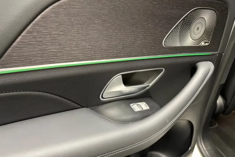 Mercedes-Benz GLE 400 (Clasa GLE) din 2022 cu 86.000 km - oferta MER192773 - foto 15