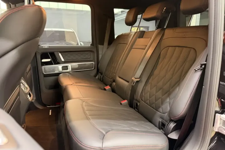 Mercedes-Benz G 63 AMG (Clasa G) din 2025 cu 5.000 km - oferta MER192775 - foto 18