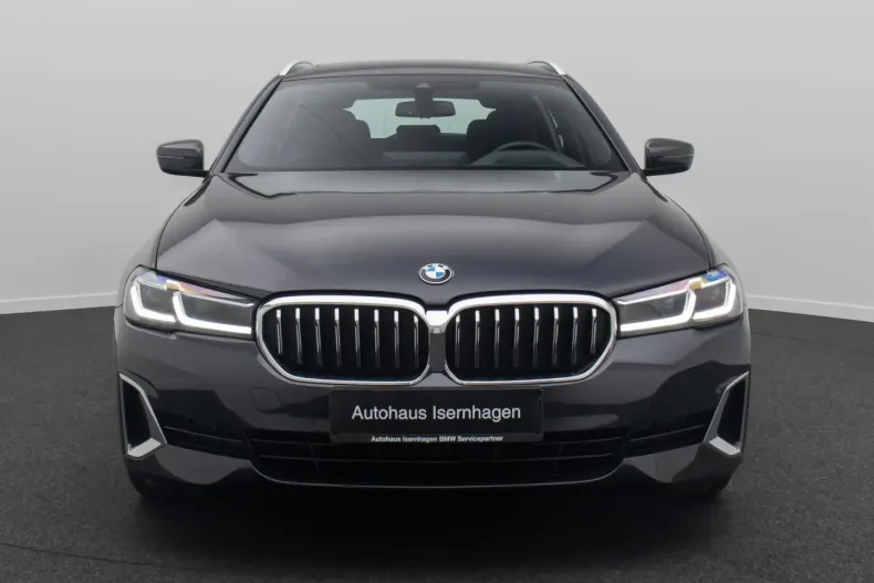 BMW 540 (Seria 5) din 2022 cu 65.532 km - oferta BMW192780 - foto 2