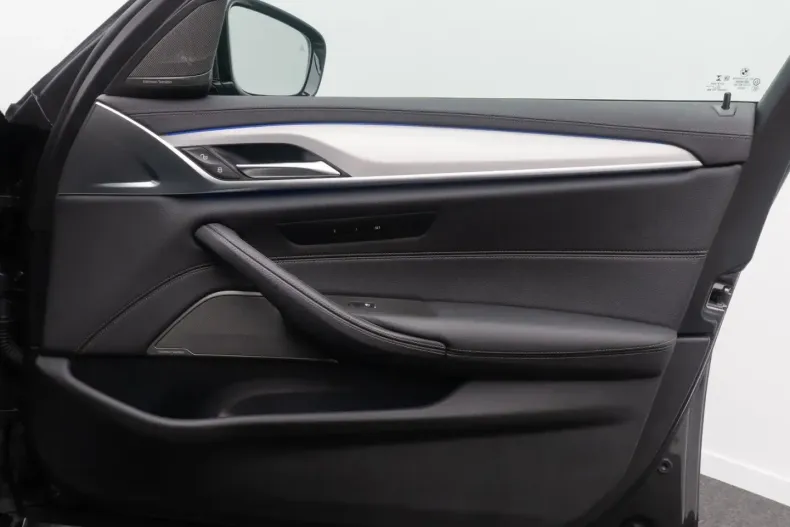 BMW 540 (Seria 5) din 2022 cu 65.532 km - oferta BMW192780 - foto 33