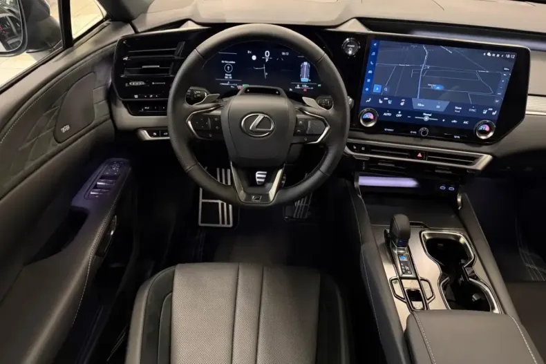 Lexus RX 500 din 2025 cu 25 km - oferta LEX192791 - foto 6