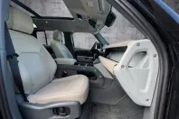 Land Rover Defender din 2024 cu 39.990 km - oferta LAN192794 - foto 4