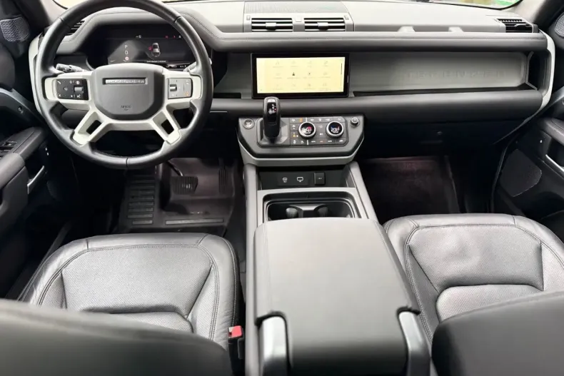 Land Rover Defender din 2024 cu 27.400 km - oferta LAN192796 - foto 8