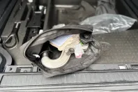 Land Rover Defender din 2024 cu 27.400 km - oferta LAN192796 - foto 15