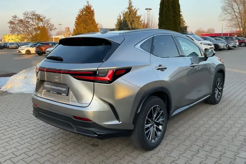 Lexus NX 350h din 2024 cu 15.562 km - oferta LEX192798 - foto 6