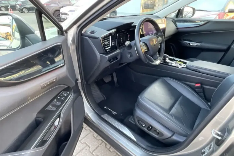 Lexus NX 350h din 2024 cu 15.562 km - oferta LEX192798 - foto 7