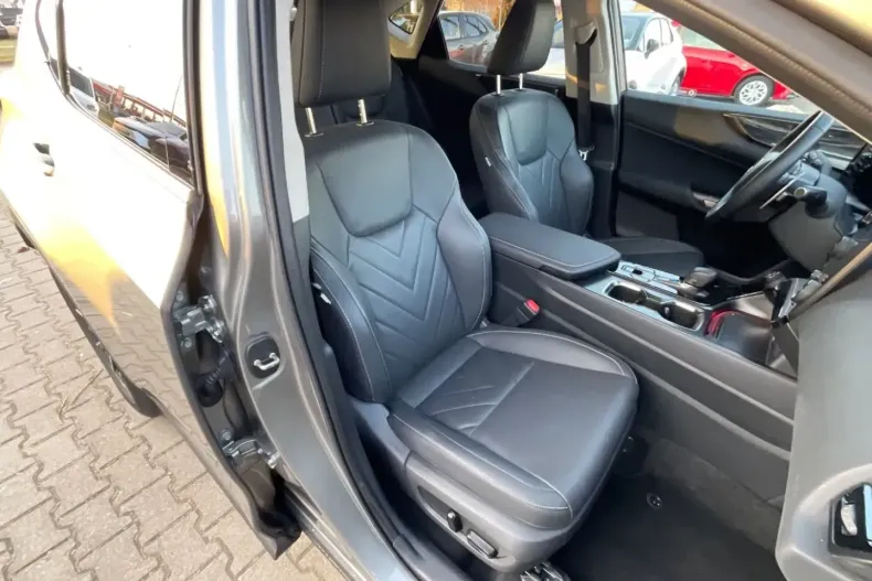 Lexus NX 350h din 2024 cu 15.562 km - oferta LEX192798 - foto 11