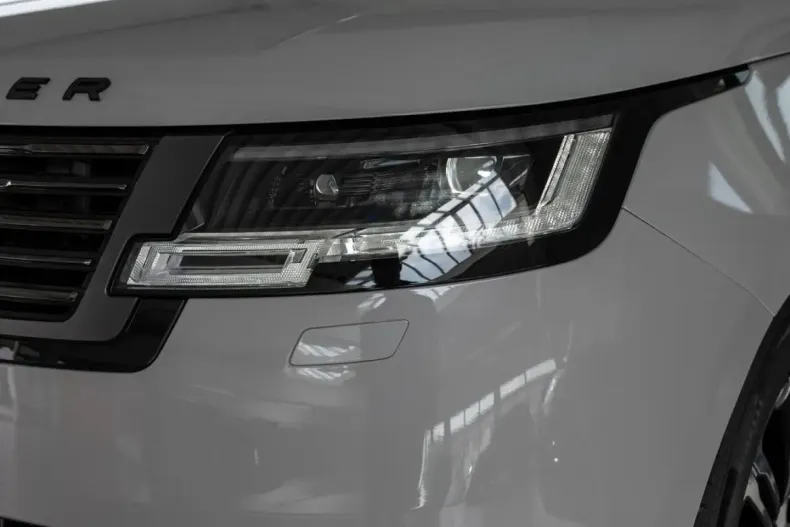 Land Rover Range Rover din 2025 cu 15.000 km - oferta LAN192803 - foto 3