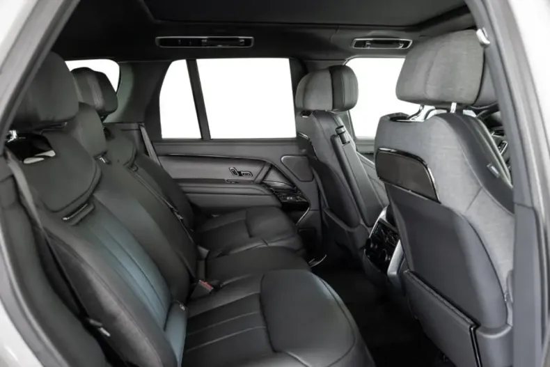Land Rover Range Rover din 2025 cu 15.000 km - oferta LAN192803 - foto 5