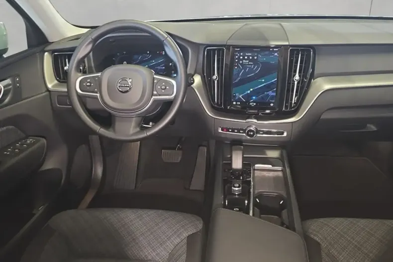 Volvo XC60 din 2024 cu 11.159 km - oferta VOL192805 - foto 9