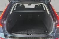 Volvo XC60 din 2023 cu 38.040 km - oferta VOL192806 - foto 7