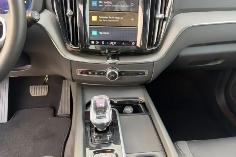 Volvo XC60 din 2024 cu 21.154 km - oferta VOL192807 - foto 13