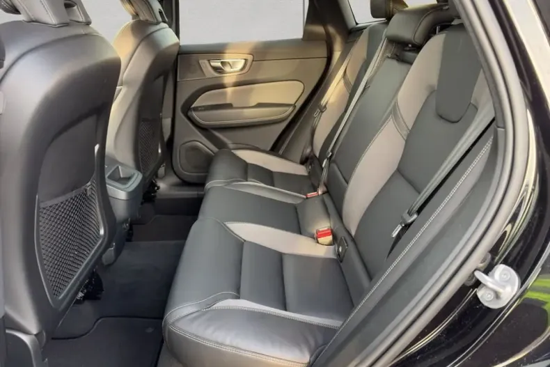 Volvo XC60 din 2024 cu 21.154 km - oferta VOL192807 - foto 16
