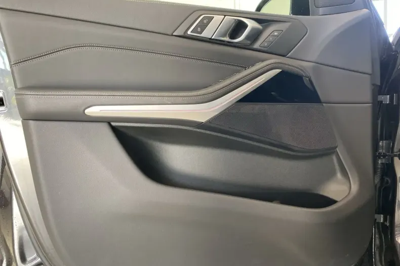 BMW X5 (Seria X) din 2022 cu 38.109 km - oferta BMW192810 - foto 17