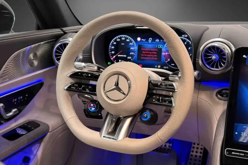 Mercedes-Benz AMG GT (Clasa GT) din 2025 cu 20.460 km - oferta MER192811 - foto 3