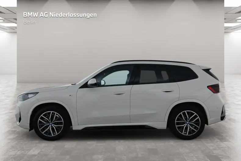 BMW iX1 (Seria X) din 2023 cu 11.234 km - oferta BMW192815 - foto 3