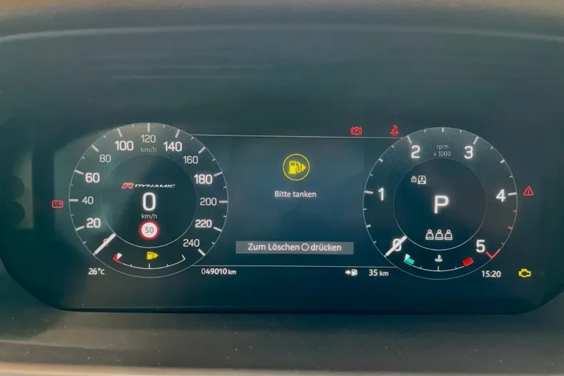 Land Rover Discovery din 2023 cu 49.010 km - oferta LAN192820 - foto 25