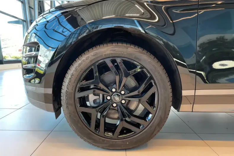 Land Rover Range Rover Evoque din 2023 cu 9.654 km - oferta LAN192822 - foto 5