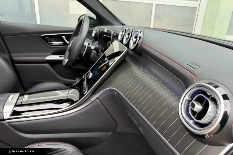 Mercedes-Benz GLC 43 AMG (Clasa GLC) din 2024 cu 42.300 km - oferta MER192827 - foto 17