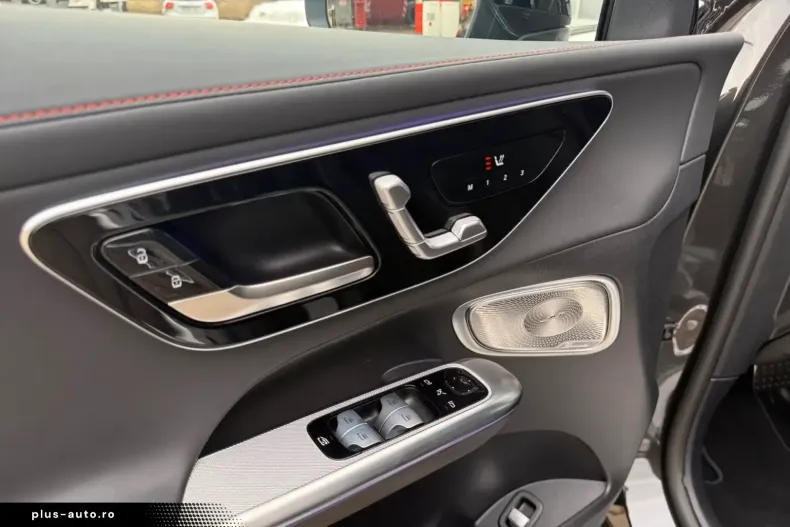 Mercedes-Benz GLC 43 AMG (Clasa GLC) din 2024 cu 42.300 km - oferta MER192827 - foto 21