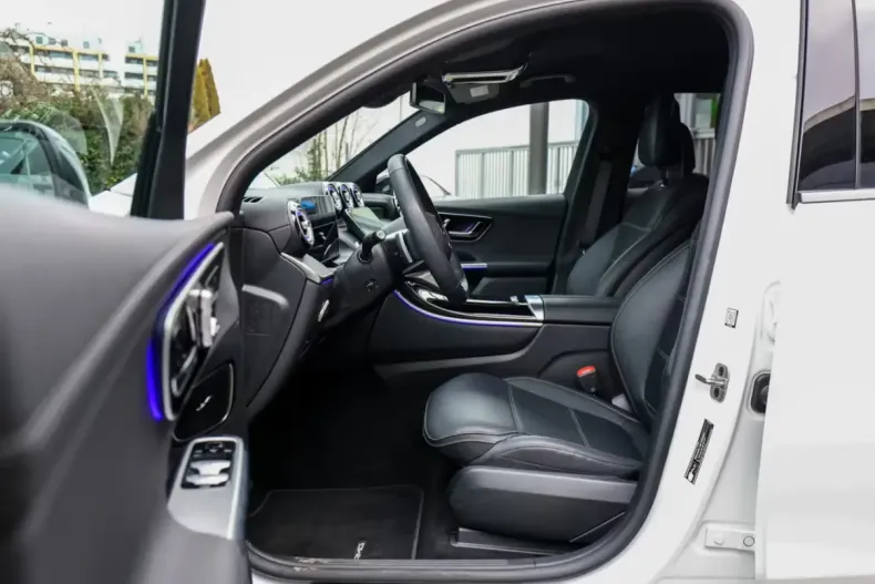 Mercedes-Benz GLC 220 (Clasa GLC) din 2025 cu 8.300 km - oferta MER192828 - foto 7