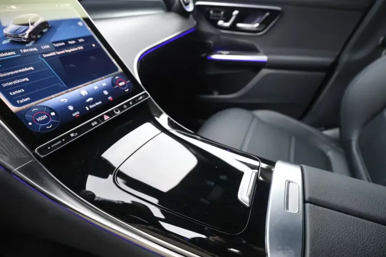 Mercedes-Benz GLC 220 (Clasa GLC) din 2025 cu 8.300 km - oferta MER192828 - foto 14