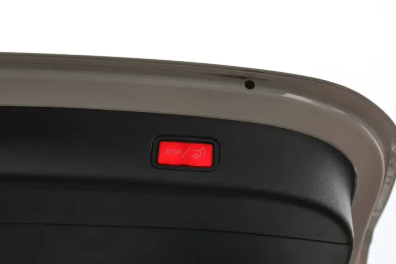 Mercedes-Benz GLC 220 (Clasa GLC) din 2025 cu 8.300 km - oferta MER192828 - foto 21