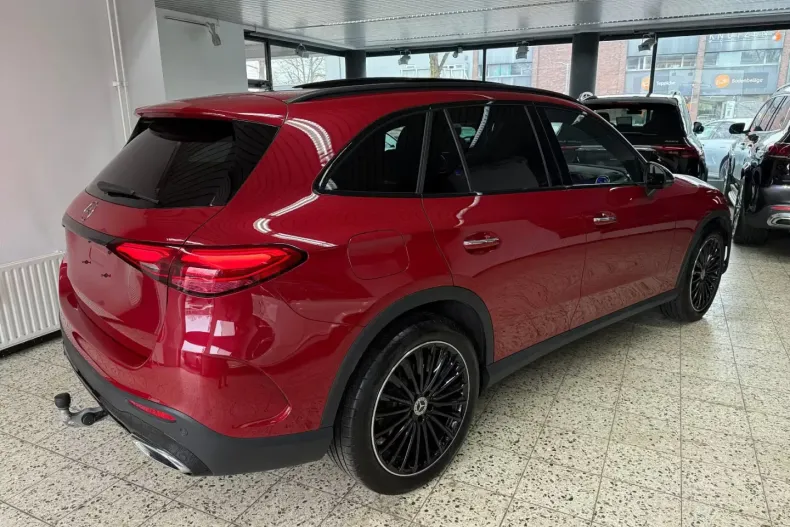 Mercedes-Benz GLC 300 (Clasa GLC) din 2024 cu 26.900 km - oferta MER192830 - foto 5