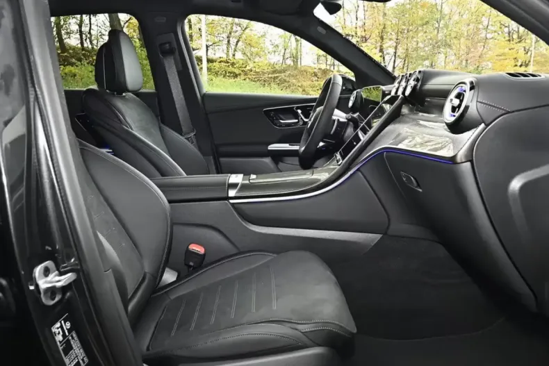 Mercedes-Benz GLC 220 (Clasa GLC) din 2025 cu 14.700 km - oferta MER192834 - foto 7