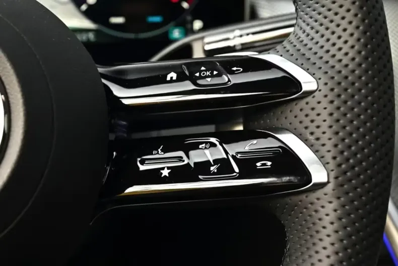 Mercedes-Benz GLC 220 (Clasa GLC) din 2025 cu 14.700 km - oferta MER192834 - foto 15