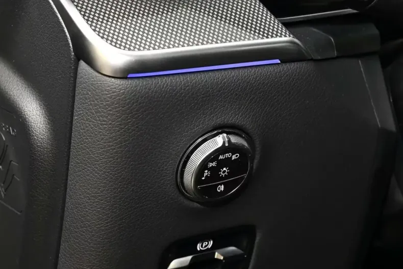 Mercedes-Benz GLC 220 (Clasa GLC) din 2025 cu 14.700 km - oferta MER192834 - foto 18