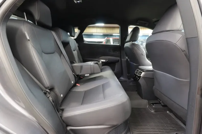 Lexus RX 350 din 2023 cu 11.319 km - oferta LEX192835 - foto 9