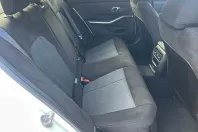 BMW 320d (Seria 3) din 2025 cu 199 km - oferta BMW192852 - foto 7