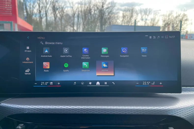 BMW 320d (Seria 3) din 2025 cu 199 km - oferta BMW192852 - foto 14