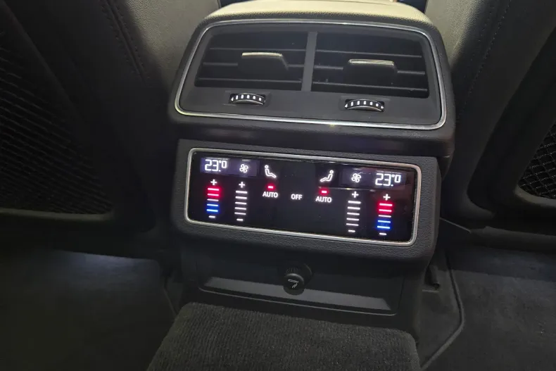 Audi A6 din 2021 cu 56.400 km - oferta AUD192853 - foto 17