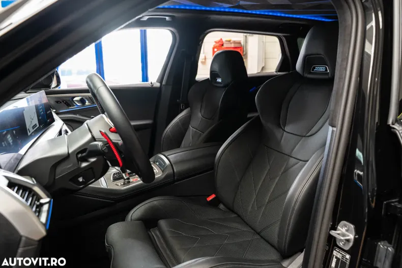 BMW XM (Seria X) din 2025 cu 7.457 km - oferta BMW192866 - foto 7