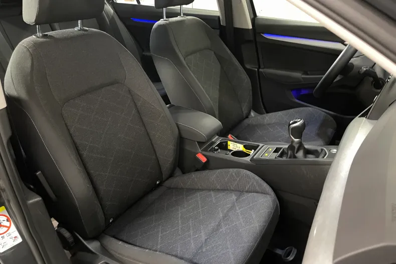 Volkswagen Golf din 2021 cu 74.700 km - oferta VOL192870 - foto 11