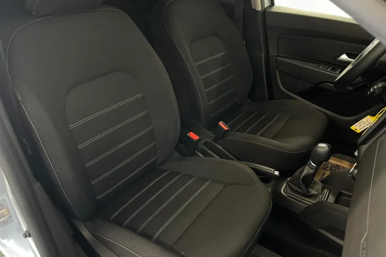 Dacia Duster din 2022 cu 59.805 km - oferta DAC192875 - foto 10