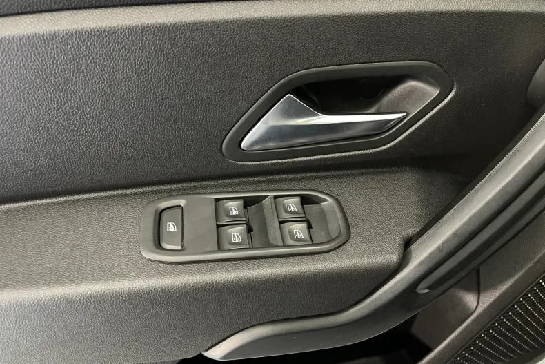 Dacia Duster din 2022 cu 59.805 km - oferta DAC192875 - foto 16