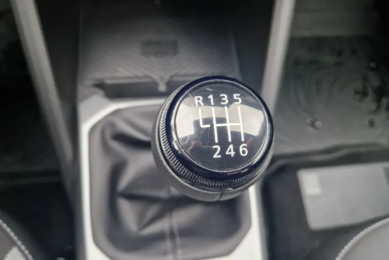 Dacia Bigster din 2025 cu 1.733 km - oferta DAC192880 - foto 22