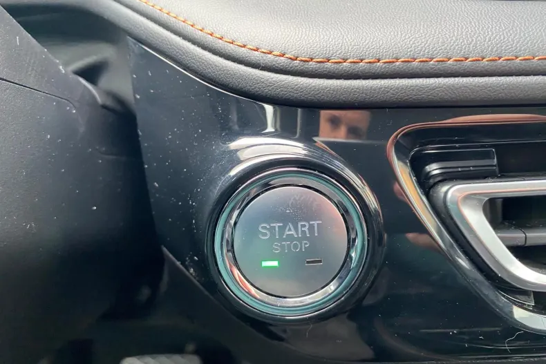 MG HS din 2025 cu 7.880 km - oferta MG0192883 - foto 20