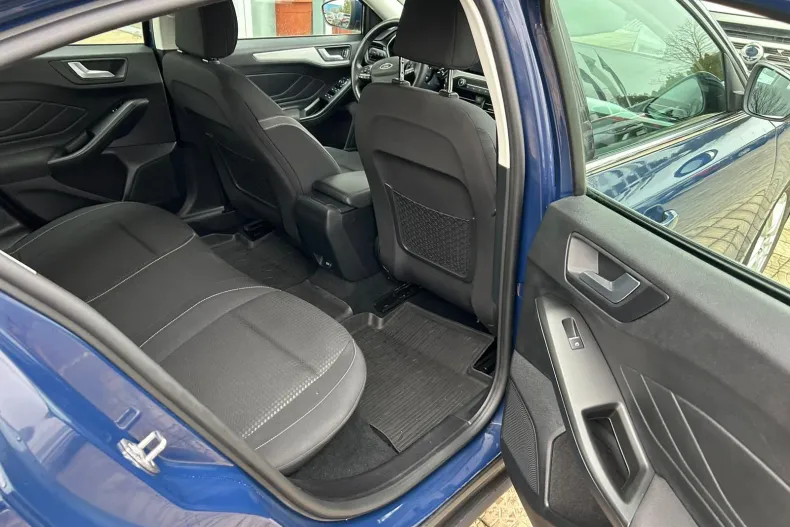 Ford Focus din 2020 cu 103.900 km - oferta FOR192884 - foto 8