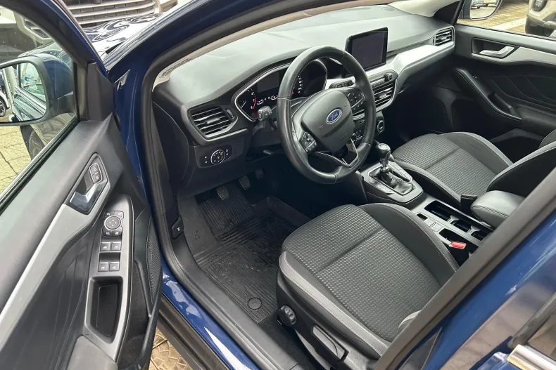 Ford Focus din 2020 cu 103.900 km - oferta FOR192884 - foto 12