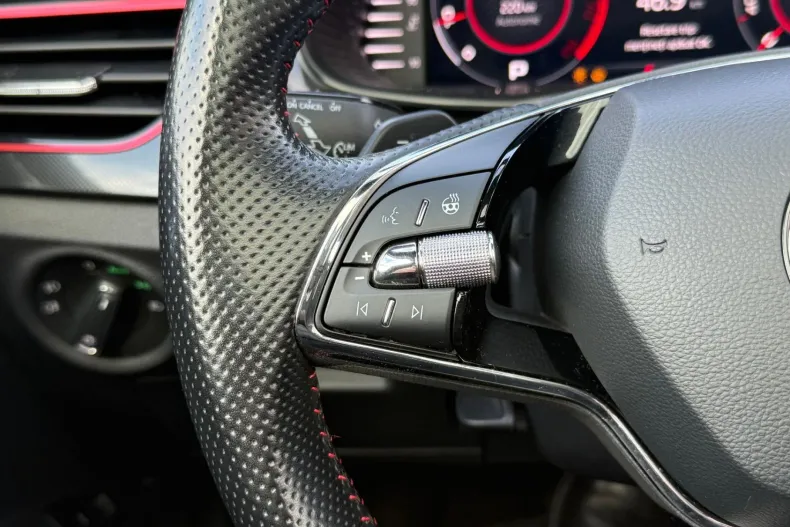 Skoda Kamiq din 2021 cu 26.184 km - oferta SKO192886 - foto 23